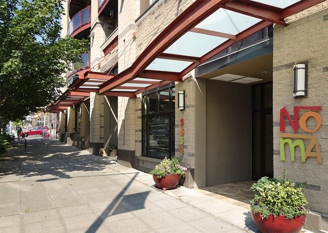 Building Photo - 1bd/1ba Seattle Condo