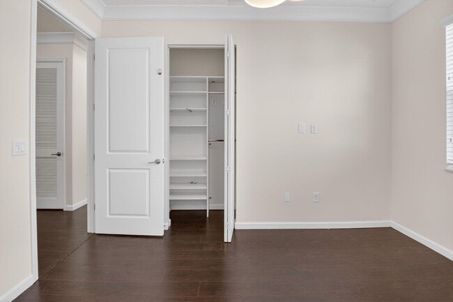 Building Photo - 4920 NW 15th Ave