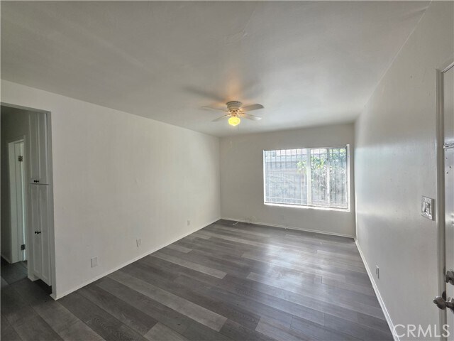 Building Photo - 258 E 79th St