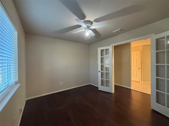 Building Photo - 2727 Chatford Hollow Ln