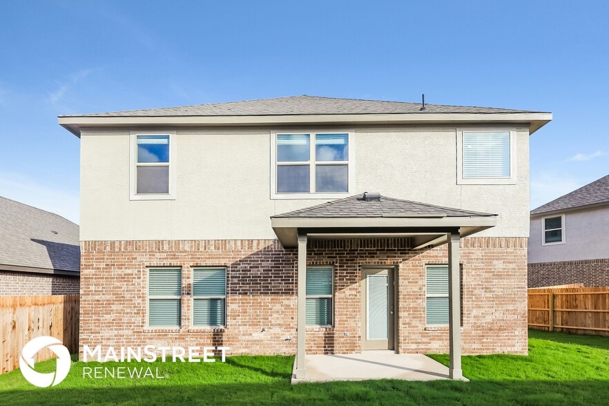 Building Photo - 1402 Arcadian Lily