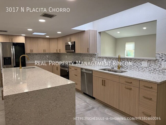 Building Photo - 3017 Placita Chorro