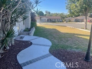 Building Photo - 5042 Briarhill Dr