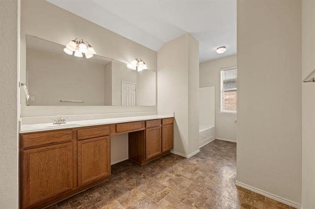 Building Photo - 1415 Ravenwood Dr