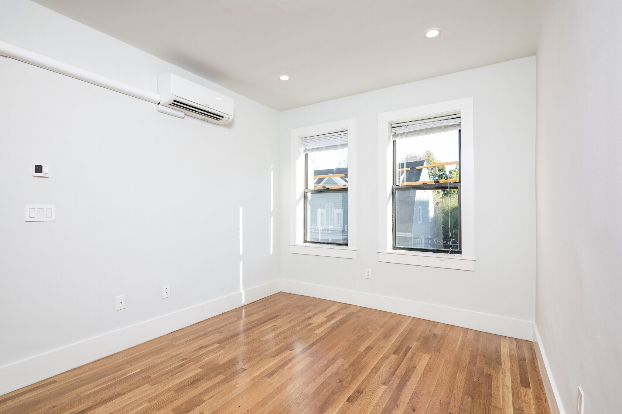 Building Photo - 8 Elko St