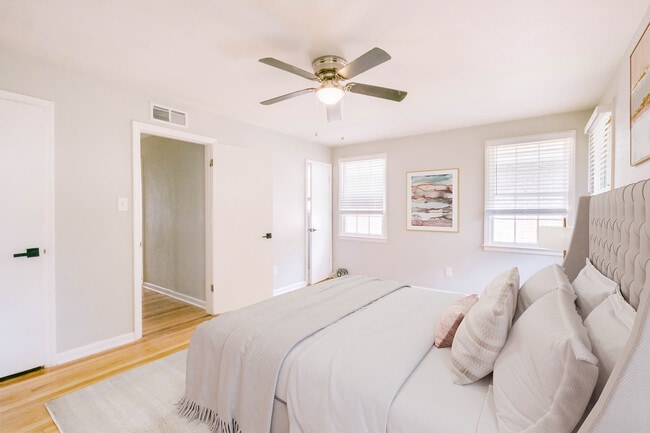 Building Photo - 9 Berkley Pl