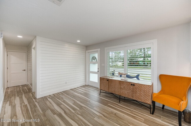 Building Photo - 407 Sandpiper Dr