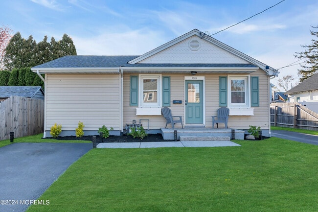 Primary Photo - 1217 Lister St