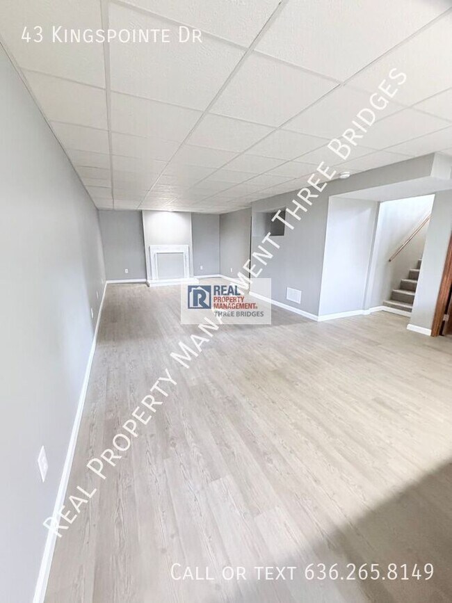 Building Photo - 43 Kingspointe Dr