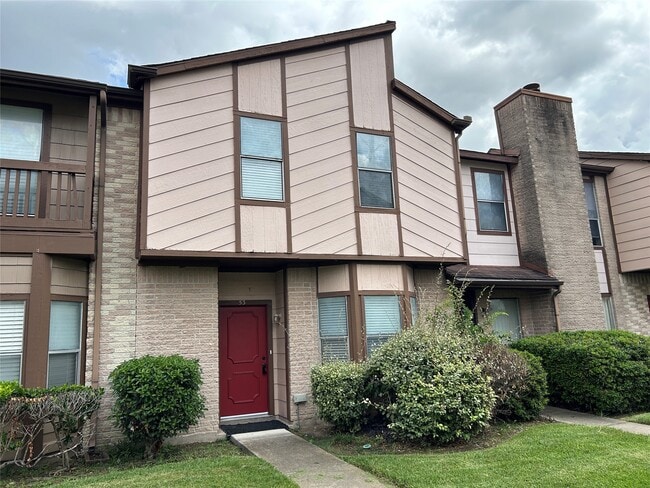 Primary Photo - 12400 Brookglade Cir