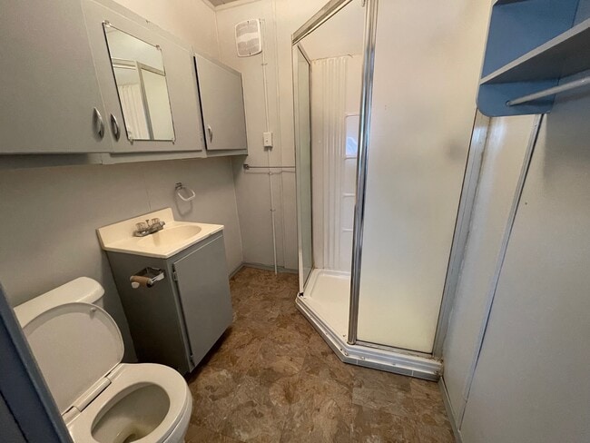 Building Photo - 501 Ave B