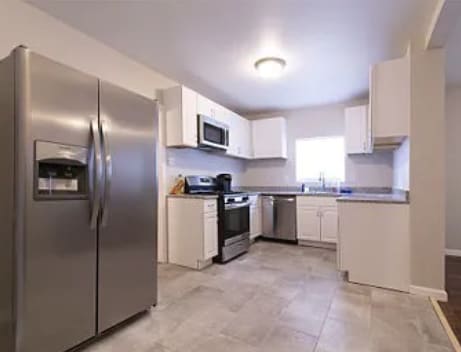 Building Photo - 63 Murray St