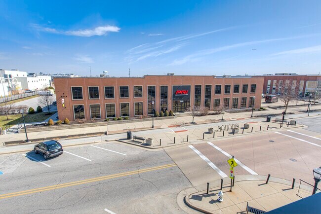 Building Photo - 1302 N Main St