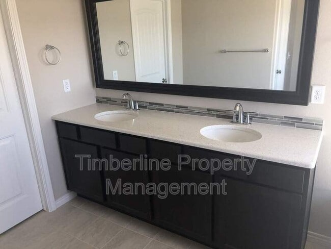 Building Photo - 10814 Warm Sunshine Dr