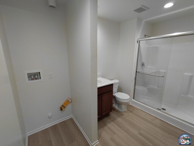 Building Photo - 475 Palomino Ct