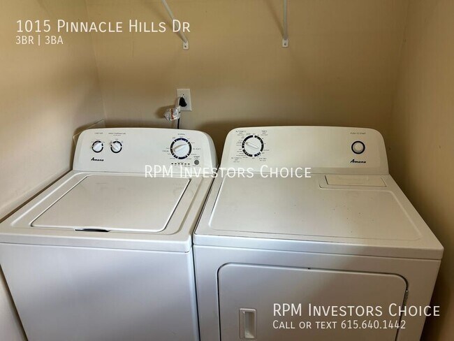 Building Photo - 1015 Pinnacle Hills Drive