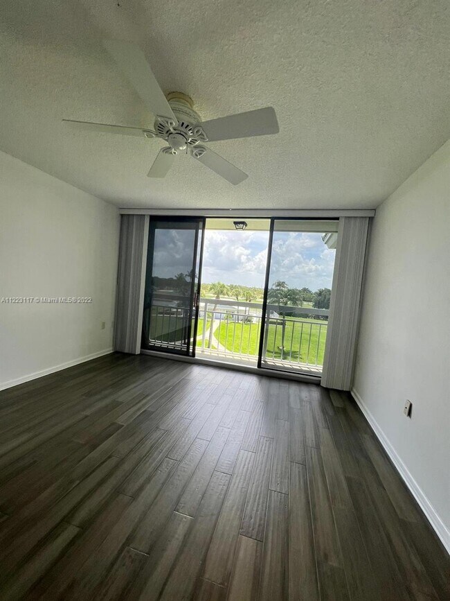 2461 Village Blvd 2461 Village Blvd West Palm Beach FL 33409