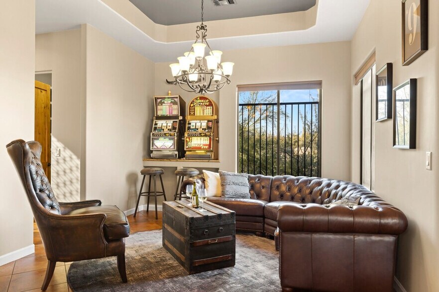 Primary Photo - 11362 E Dale Ln
