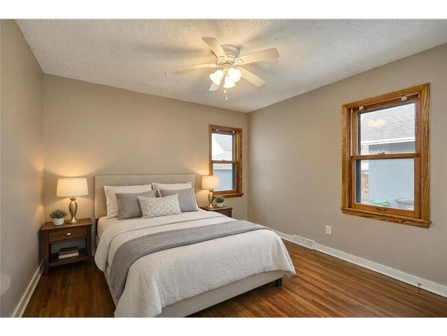 Building Photo - 5006 30th Ave S