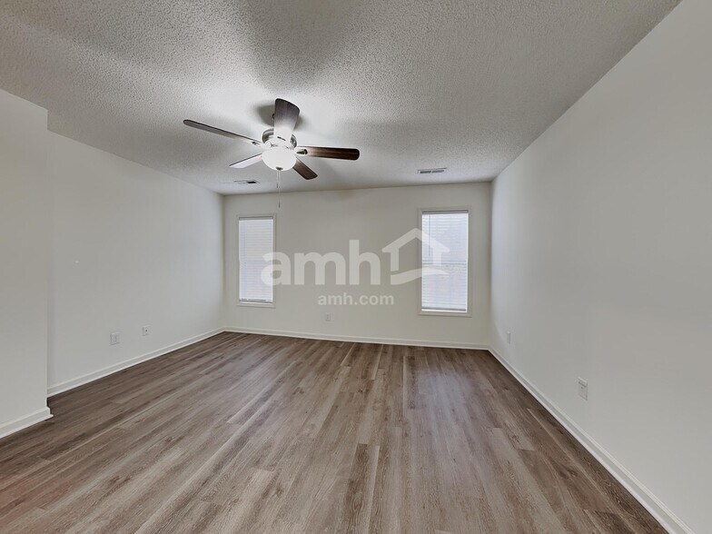 Building Photo - 149 Charlotte Ct