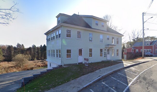 Primary Photo - 187 Beach St