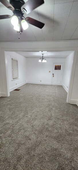 Building Photo - 3300 Orleans Ave