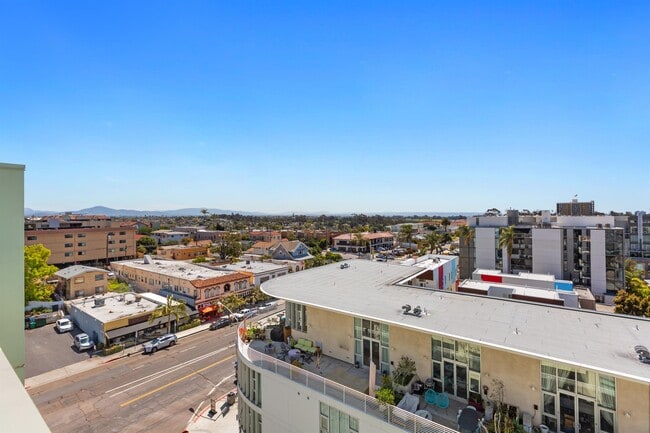 Building Photo - 3812 Park Blvd