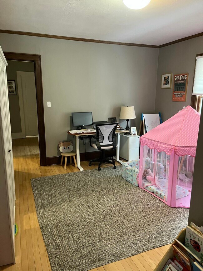 Building Photo - 5909 W Washington Blvd