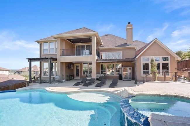 Building Photo - 5916 Davenport Divide Rd