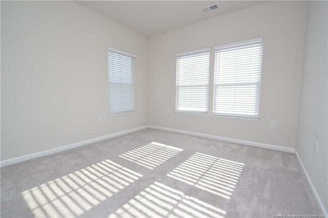 Building Photo - 1248 Channing Park Cir