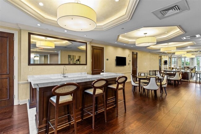 Building Photo - 331 Cleveland St