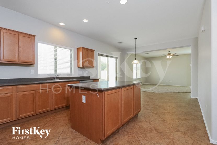 Building Photo - 19395 W Madison St