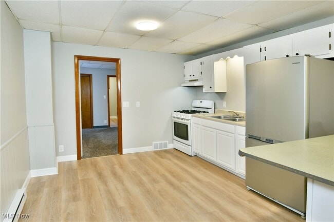 Building Photo - 401 Williams St SE