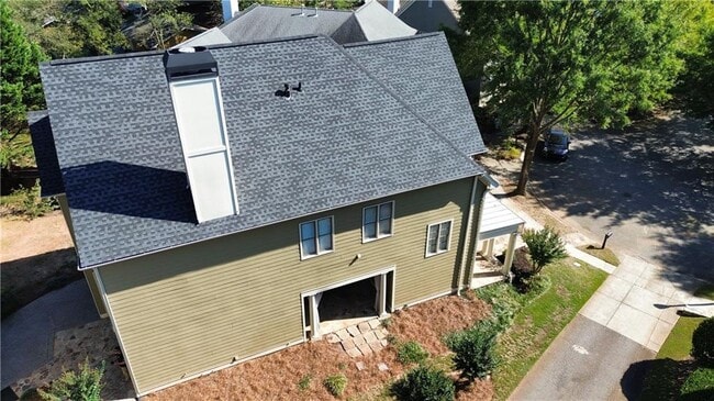 Building Photo - 1454 Hedgewood Ln NW