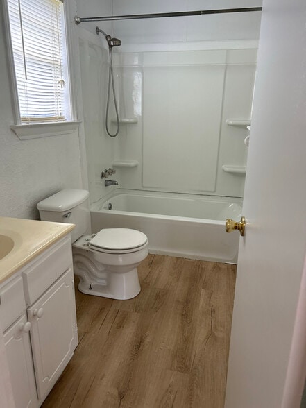 Building Photo - 1002 Ogrady Dr