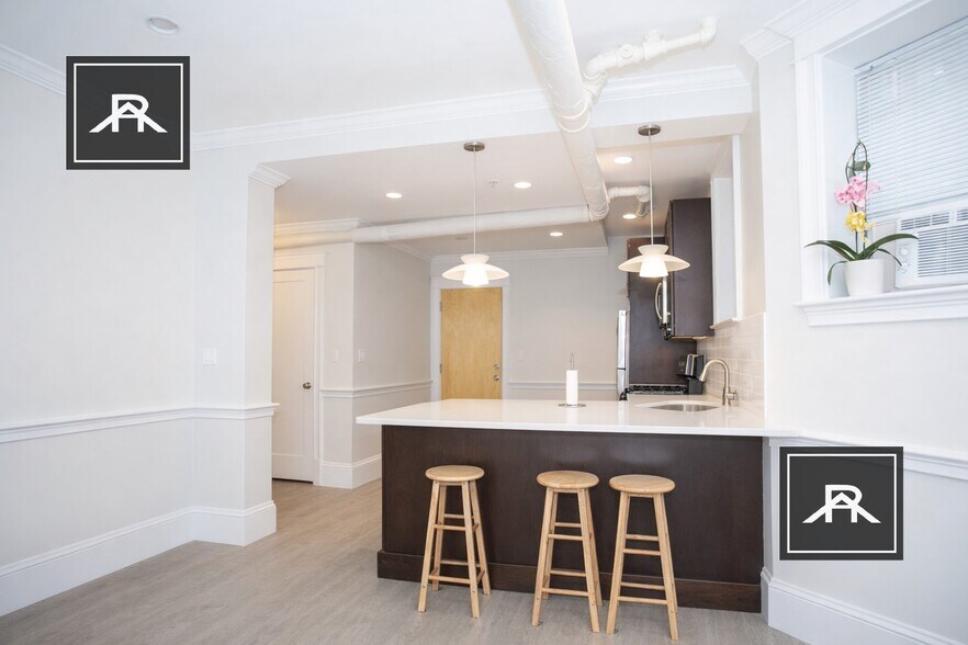 Building Photo - 1340 Commonwealth Ave