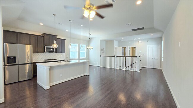 Building Photo - 11917 Oakmont Valley Trace