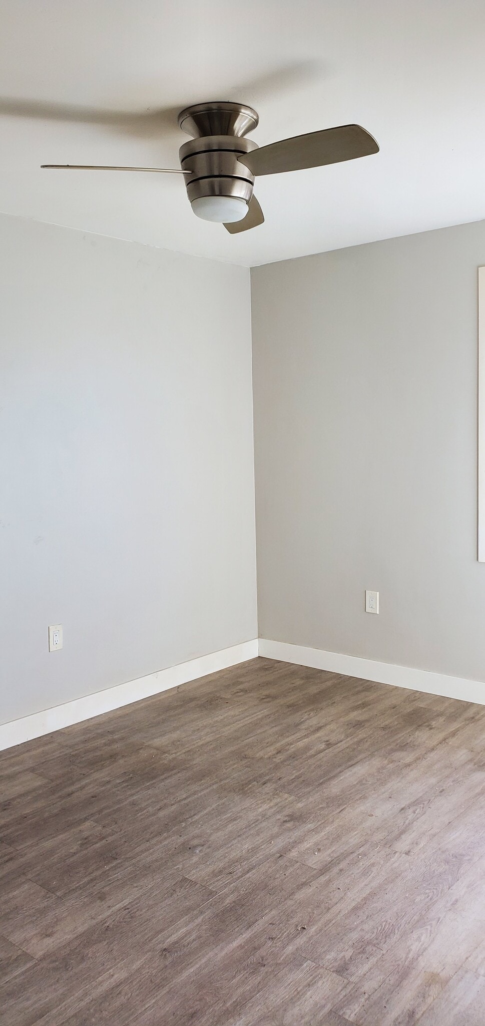 Building Photo - 3822 Conrad Ave