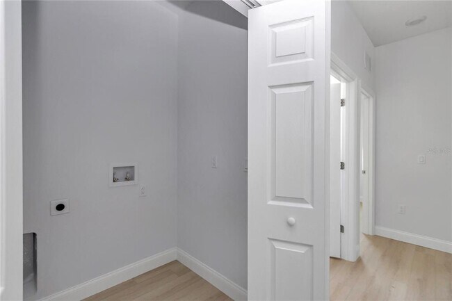 Building Photo - 13257 SW 73rd Ave Rd