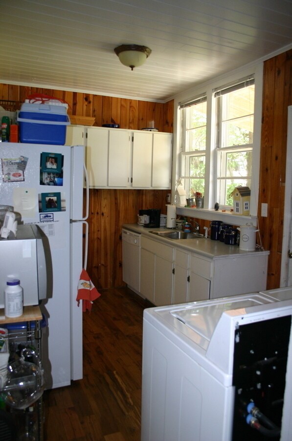 Building Photo - 3809 Elkins Ave