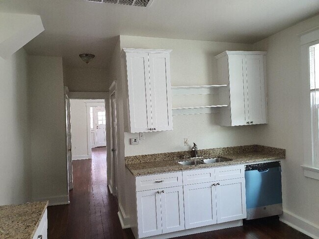kitchen view - 4203 D Hemecourt St