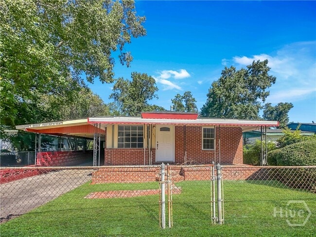 Building Photo - 914 Bowden St