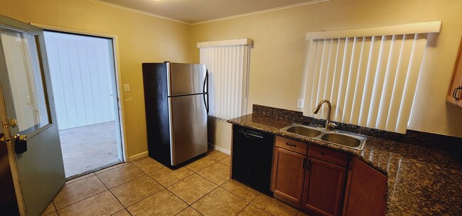 Building Photo - **COMING SOON** HOME WITH SPARKLING POOL!