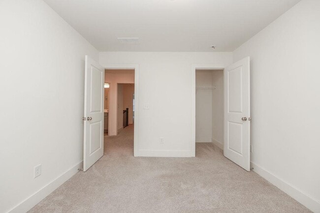 Building Photo - 7 Steelwood Ct