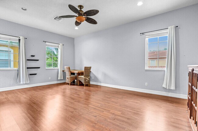 Building Photo - 123 Mulligan Pl