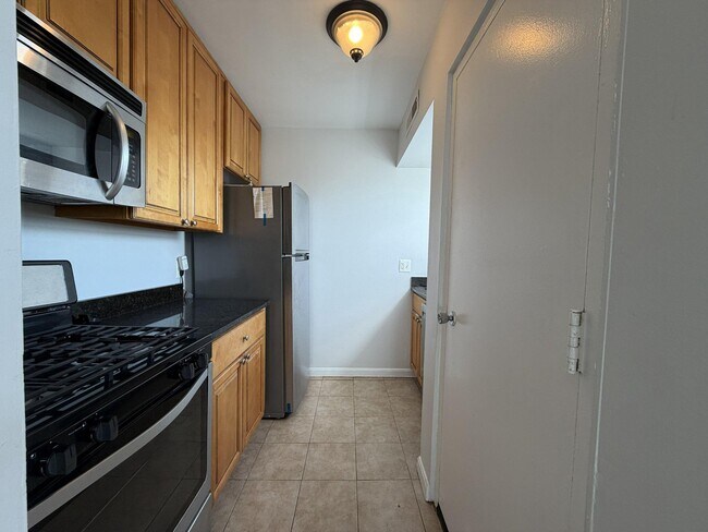 Building Photo - 430 N Armistead St