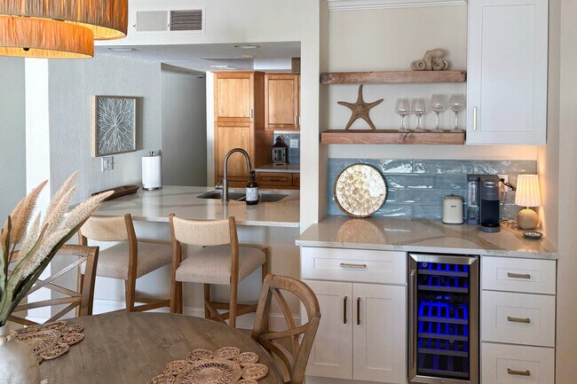 Building Photo - 17980 Gulf Blvd