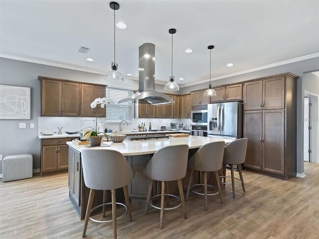 Building Photo - 5672 NW 40th Pl