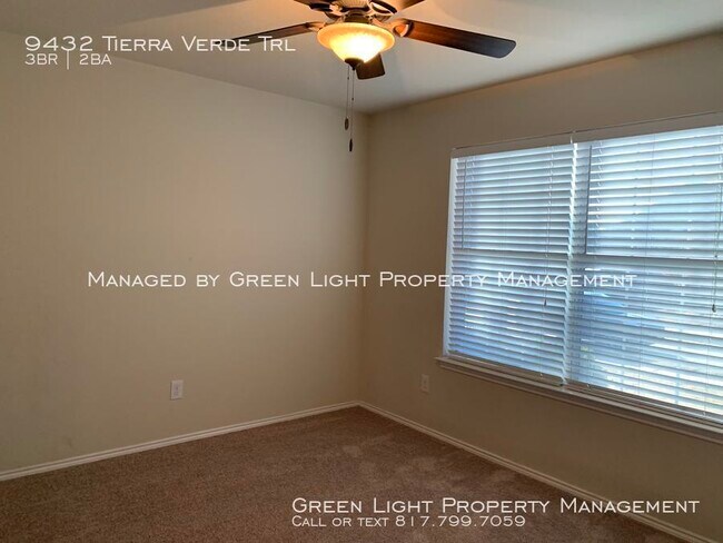 Building Photo - 9432 Tierra Verde Dr
