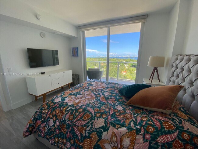 Building Photo - 4250 Biscayne Blvd